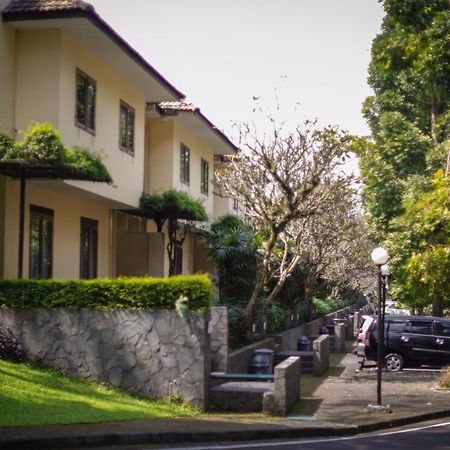 Puri Setiabudhi Bandung Buitenkant foto