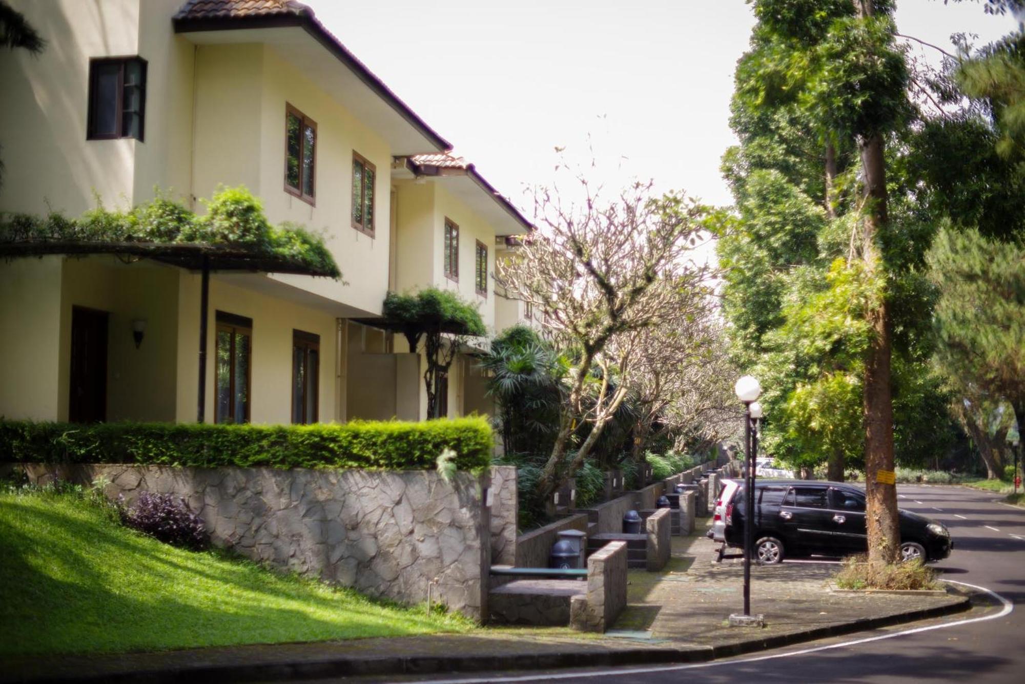 Puri Setiabudhi Bandung Buitenkant foto